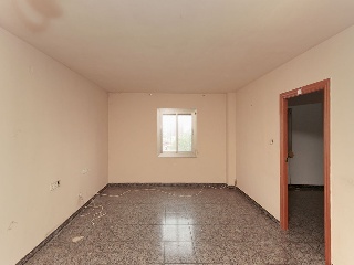 Piso en Av Marques de Montroig 16