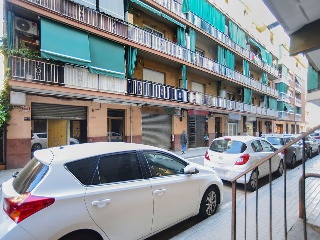 09048-0001 31