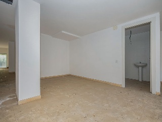 Local en C/ Europa, Mataró (Barcelona) 33