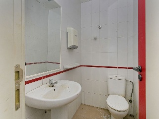 07957-0001 33