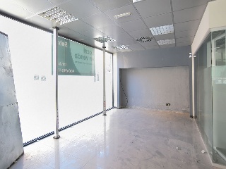 Local situado en Cardedeu - Barcelona 11