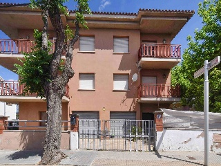 Pisos y locales en C/ Alfons XIII, Parets del Vallès (Barcelona) 12