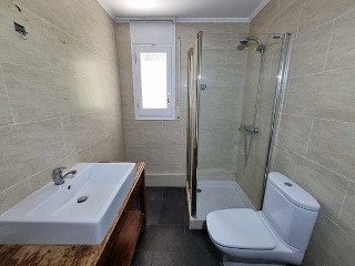 Chalet independiente en Cerdanyola del Vallès - Barcelona - 17