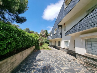 Chalet independiente en Cerdanyola del Vallès - Barcelona - 20