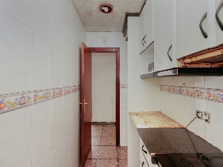 Piso en C/ Calderón de la Barca - Badalona - 17