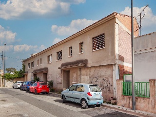 Casas adosada en construcción detenida en C/ Pont - Reus - 3