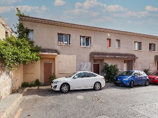 Casas adosada en construcción detenida en C/ Pont - Reus - 6