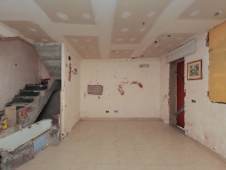 Casas adosada en construcción detenida en C/ Pont - Reus - 20