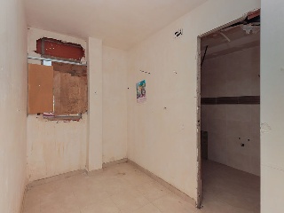 Casas adosada en construcción detenida en C/ Pont - Reus - 35