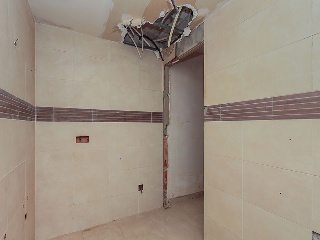 Casas adosada en construcción detenida en C/ Pont - Reus - 37