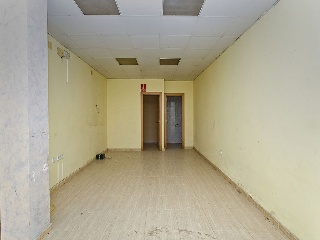 Local comercial en C/ Piular - Cubelles - Barcelona 6