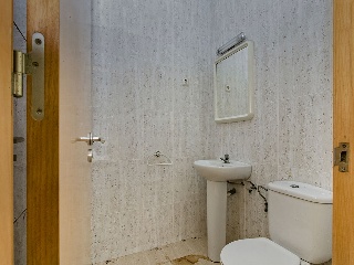 Local comercial en C/ Piular - Cubelles - Barcelona 13