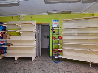 Local en C/ Clausell  - Canet de Mar - Barcelona 18