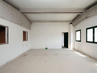  Nave industrial en C/ Sant Celoni - Llinars del Vallès - Barcelona 13