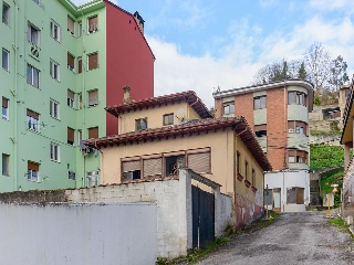 Casa adosada en  C/ La Joecara, Langreo (Asturias) 2