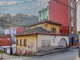 Casa adosada en  C/ La Joecara, Langreo (Asturias) 4