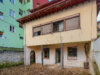 Casa adosada en  C/ La Joecara, Langreo (Asturias) 5