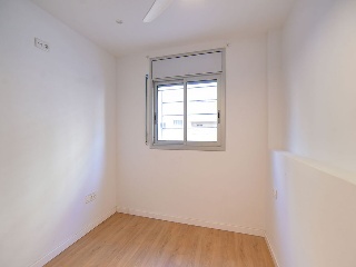 Vivienda en C/ Doctor Ullés - Terrassa - 28