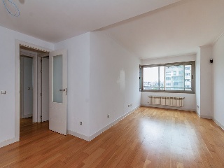 Vivienda en C/ Rafael Bergamín 43