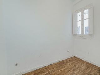 Piso en C/ Virgen de la Cinta 51
