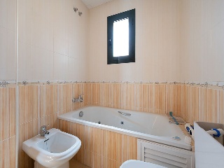 Chalet adosado en C/ Grosella, Vélez-Málaga (Málaga) 20