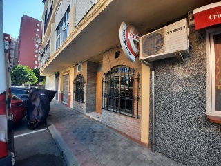 Local en Av. Los Pinos, Dos Hermanas (Sevilla) 2