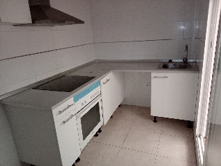 Piso y garaje en C/ Fuensanta, Pilar de la Horadada (Alicante) 8