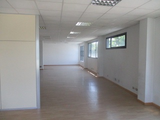 Oficina en C/ Carpinteros, Villaviciosa de Odón (Madrid) 13