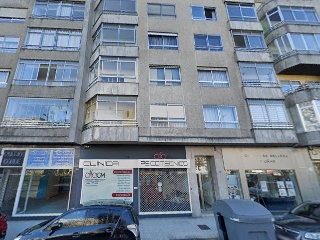Piso en venta en Vigo de 83  m²