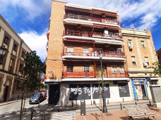 Local comercial en C/ Monseñor Óscar Romero - Madrid - 2