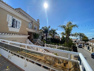 Chalet independiente en Caleta de Vélez 24