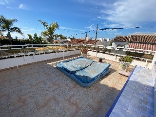Chalet independiente en Caleta de Vélez 25