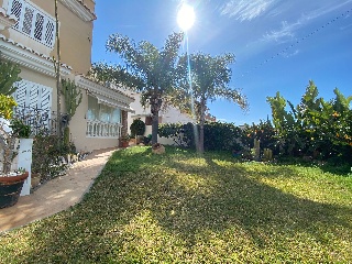 Chalet independiente en Caleta de Vélez 34