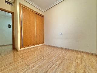 Piso con garaje y trastero en Benejúzar 24