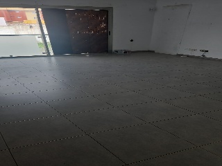 Piso y garaje en C/ Perojo, Santa Lucía de Tirajana (Las Palmas) 2