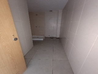Piso y garaje en C/ Perojo, Santa Lucía de Tirajana (Las Palmas) 5
