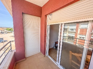 Piso con garaje en Pilar de la Horadada 3