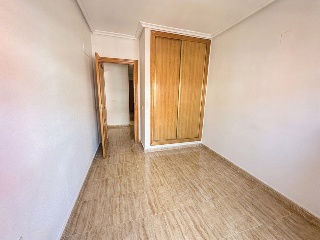 Piso con garaje en Pilar de la Horadada 13