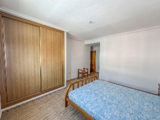 Piso con garaje en Pilar de la Horadada 20