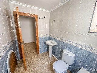 Piso con garaje en Pilar de la Horadada 23