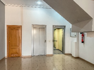 Piso con garaje en Pilar de la Horadada 24