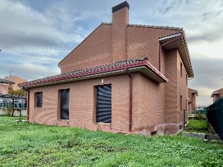 Unifamiliar en venta en Orkoien de 231  m²