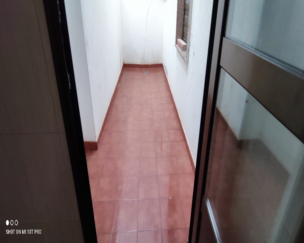 Piso con garaje en C/ Hernán Cortés