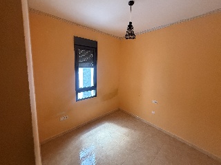 Piso con garaje en C/ Hernán Cortés 6