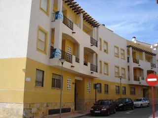 Piso en venta en Vera de 63  m²