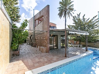Chalet en Av. L´Argal, Vilanova i la Geltrú (Barcelona) 41