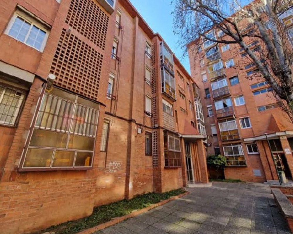 Piso en Pz. Los Álamos, Sabadell (Barcelona)