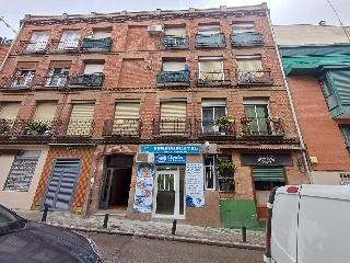 Piso en venta en Madrid de 61  m²