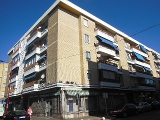 Piso en venta en Parla de 69  m²