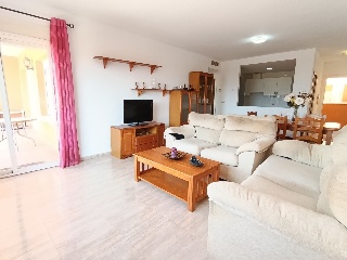 Piso en venta en Águilas de 98  m²